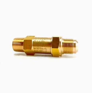 YORK 100% brand new and original   Relief Valve  022W09505-000 - Picture 1 of 1