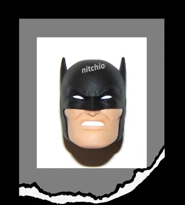 Mezco One:12 Золотой Век Бэтмен Крестоносец в Плаще - ГОЛОВА С КАПОТОМ СЕРДИТАЯ Масштаб 1/12 - Изображение 1 из 4