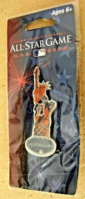 2008 AS All-Star Detroit Tigers Statues on Parade pin Statue of Liberty MLB - Image 1 of 4
