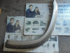 Leiste Zierleiste Kotflügel links Nissan Patror GR Y61 63813VB000 63813 VB 000 - Bild 1 von 3
