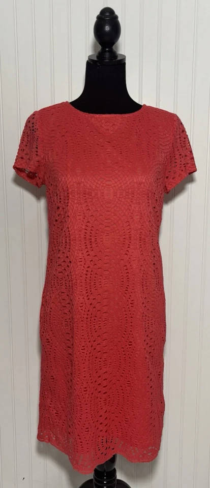 Chico’s 0.5 Coral Crochet Lace Sheath Dress Womens Size Small Lined Zipper Boho - Imagem 1 de 4