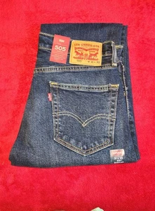 NUEVO Pantalones de mezclilla Levi's 505 para hombre 31x30 pierna recta calce regular - Imagen 1 de 6