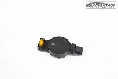 2017-2021 BMW 230I F23 CONVERTIBLE WINDSHIELD RAIN LIGHT SOLAR SENSOR MODULE OEM - Image 1 of 4