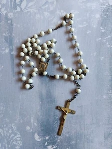 Vintage 1930s Religious Christian cross crucifix rosary white plastic celluloid? - Picture 1 of 6