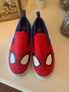 GAP/MARVEL Spiderman Canvas Slide On Shoes! Little Kid size 12 NEW W/O Box 🕷️🕸 - Picture 1 of 6