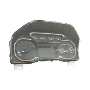 84608346 Instrument Cluster Speedometer KPH 4.2 Display 2019 GMC Sierra 1500 - Picture 1 of 9