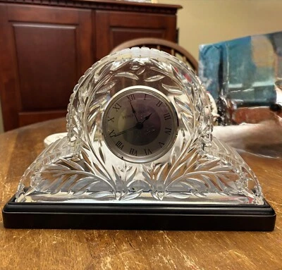 Reloj Princess House Cristal Plomo Con Base Solo Necesita Batería Nueva Foto 1 de 3