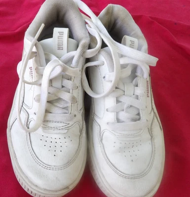 ZAPATOS PARA NIÑOS PUMA TALLA 1.5C BLANCOS ZAPATOS DE TENIS ATLÉTICOS CON CORDONES Foto 1 de 4