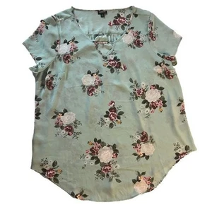 Torrid Mint Green Floral Print Keyhole Georgette Sheer Blouse Size 1 - Picture 1 of 6