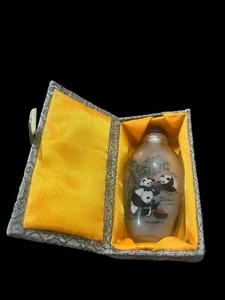 Chinese Panda Glass Snuff Bottle with Red Stopper Comes In Box Reverse Painted - Picture 1 of 15