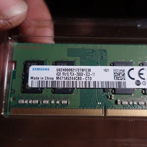 SAMSUNG 4GB DDR4 SODIMM 1Rx16 PC4-2666V M471A5244CB0-CTD Ram Stick - Picture 1 of 3
