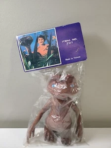E.T. Vinyl Figure 6" 1980's Rare New Old Stock Made In Taiwan Sealed Et Bootleg - Picture 1 of 13