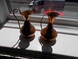 A Pair of Copper Decorative Water Jugs - Picture 1 of 6