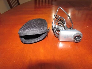 Logitech V-UBV49 Gray USB Wide-Angle Lens Digital Deluxe Quickcam with Case - Picture 1 of 3