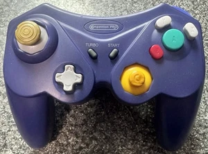 Competition Pro Lila Kabelgebunden Nintendo GameCube Controller (voll funktionsfähig) - Bild 1 von 5