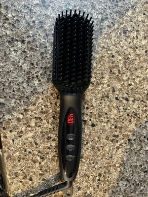 Ceramic Electric Hair Brush - Brand New! Temp Control 0-450F  With Display - Image 1 of 4