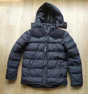 Abrigo acolchado negro TwistedSoul pequeño para hombre Foto 1 de 4