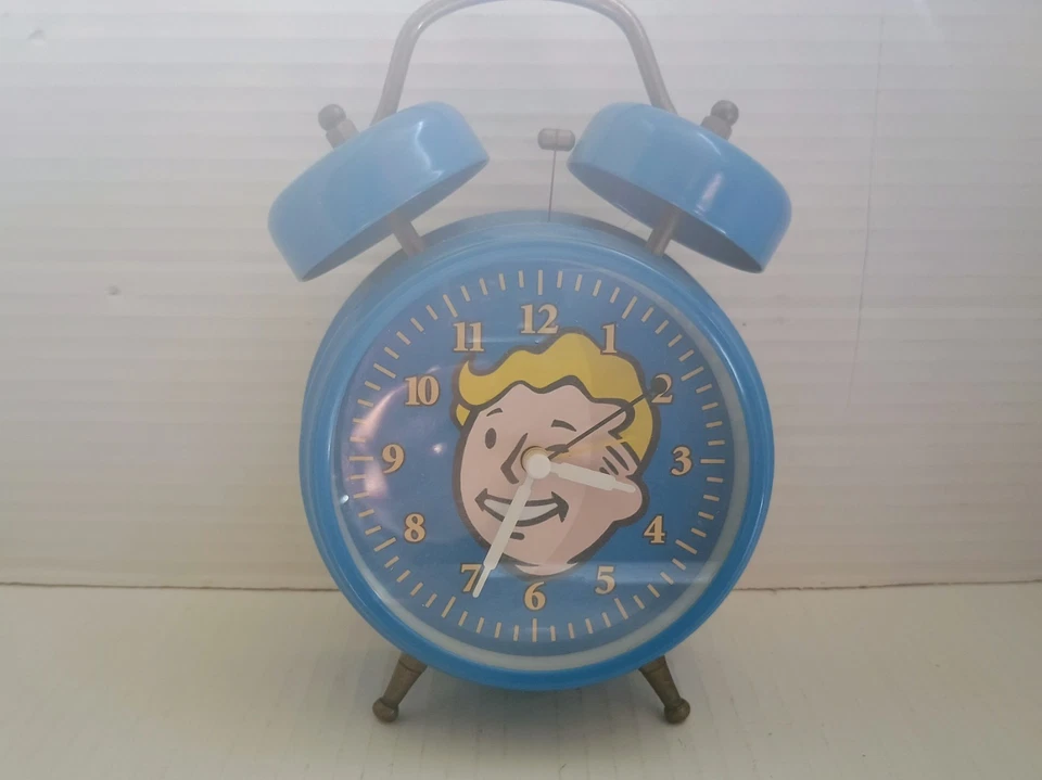 Fallout Reloj Despertador Bóveda Niño Cara Cabeza Nuke 111 Timbre Superior Reloj de Escritorio Foto 1 de 4