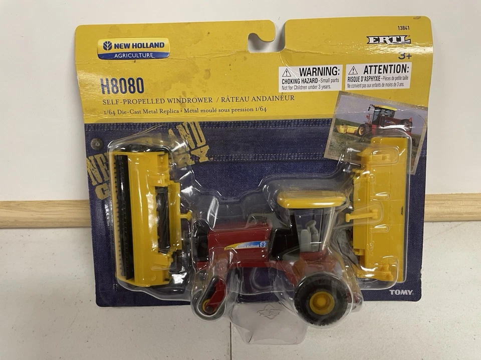 1/64 New Holland H8080 Self-Propelled Windrower, ERTL 13841 - Image 1 of 1