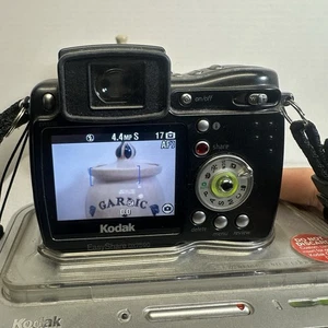 *Parts* Kodak Easy Share DX7590 with 10X Zoom Lens comes with Camera Dock 6000 - Picture 1 of 6