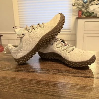 Merrell Women’s Leather Hiking Shoe US 6.5 Wrapt Barefoot Quantum Grip Beige - Image 1 of 4