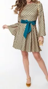 EINZIGARTIGES VINTAGE Kleid grün & gold Deko Motiv Print Gürtel Glockenärmel **MEDIUM** - Bild 1 von 5