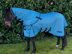 CABALLO FLY RUG BUG RUGS WITH DETACABLE NECK AND BELLY FLAP - Picture 1 of 1