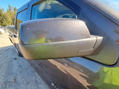 2015 Chevrolet Silverado 1500 Passenger Side Mirror Assembly OEM Used 113K - Image 1 of 3
