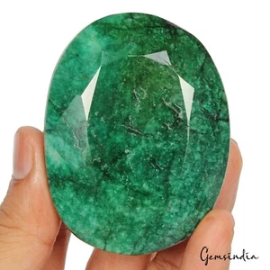 Piedra preciosa brasileña extraída tierra corte ovalado esmeralda verde natural certificada de 1130 quilates - Imagen 1 de 7