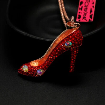 Moda Mujeres Colgante Cristal Rojo Tacón Alto Zapatos Dama Suéter Cadena Collar Foto 1 de 4