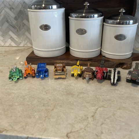 RARE DinoTrux Lot Of 9 Die Cast Cars, Truck Mattel Dreamworks 2015 - 2017. O Cover