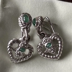 Judith Ripka Sterling Gemstone Cabochon Heart Earrings Emerald - Picture 1 of 6