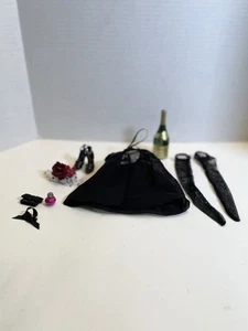 Midnight Sheer Flair Rock Strümpfe Schuhe Handtasche Haarspange etc., passt Tonner Puppe - Bild 1 von 16