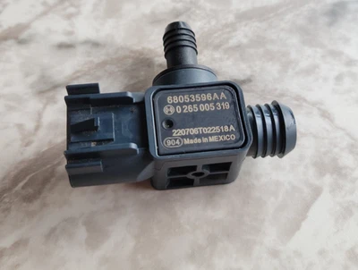 Bosch 0265005319 Power Brake Booster Check Valve Chrysler 68053596AA OEM - Image 1 of 4