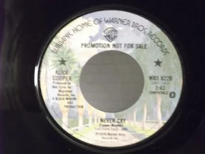 Alice Cooper,WB 8228,"Never Cry",US,7" 45,1976 PROMO Goth rock classic, Mint - Picture 1 of 2