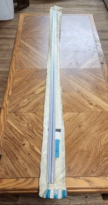 Panel exterior puerta inferior izquierda Chevy Malibu El Camino NOS 67 Mldg 4229757 Foto 1 de 2