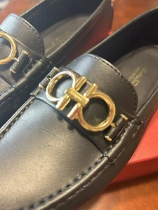 Zapatos para conducir Salvatore Ferragamo para mujer Berra reversibles Gancini negros talla 5,5 - Imagen 1 de 16