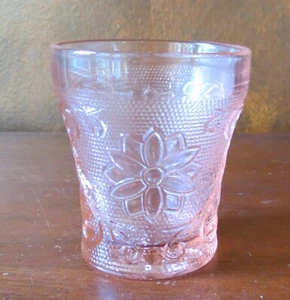 Tiara Glass Sandwich Peach Pink 3 ½” Flat 7 oz Tumbler(s) - Picture 1 of 3