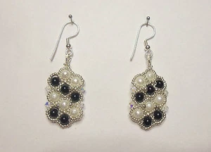 Pendientes de plata "Carolina" cuentas (imitación), blanco y negro, hecho a mano, hecho a mano - Imagen 1 de 2