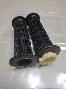 SUZUKI A100-AS100-AC100-RV90-MT50-TC90-TC120-T125-TS HAND GRIP THROTTLE SET NEW - Picture 1 of 3