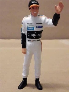 FERNANDO ALONSO 2018 McLaren MCL33 pilot Mini DRIVER FIGURE 1:18 RESINA - Foto 1 di 5