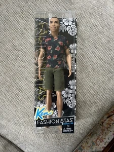 BARBIE KEN FASHIONISTAS #4 DOLL STEVEN IN FLORAL TEE 2015 - Picture 1 of 7