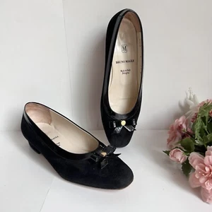 Vintage BRUNO MAGLI Black Suede/Patent Leather Bow Block Heel Pumps, Size 7.5C - Picture 1 of 13