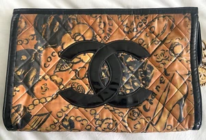 Authentic Rare Vintage Chanel Medallion Large Clutch Canvas handbag - Picture 1 of 12