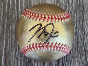 Mike Trout Autographed Gold Baseball Beckett - Picture 1 of 3