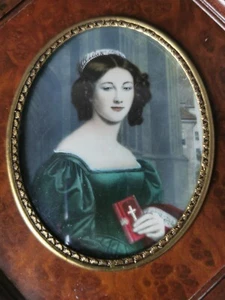 Antico dipinto olio miniatura - Portrait Ritratto Femminile - 14x12cm-Firmato - Picture 1 of 3