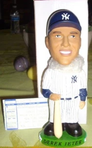 Derek Jeter 2001 New York Yankees Bobblehead SGA ** 1st Giveaway INC GAME TICKET - Bild 1 von 1