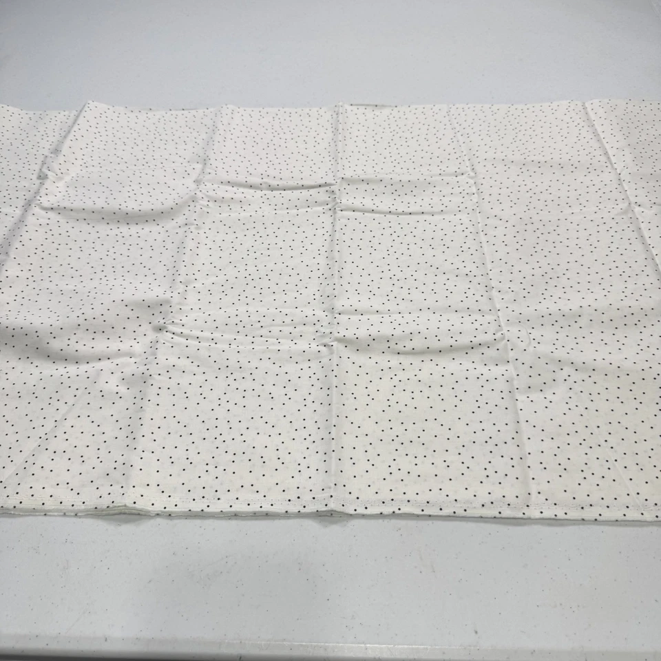 riley blake quilting fabric cotton white dots 2003 y2k 43x72 2 yards - Image 1 of 4