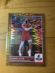 Deandre Ayton 2023-24 Hoops Premium Stock Gold Pulsar 9/10 #11 - Bild 1 von 2