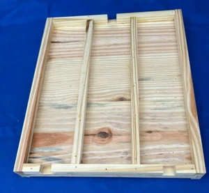 Pine 3 Way Mating Nuc  Bottom Board for 10 Frame hive Body - Picture 1 of 8
